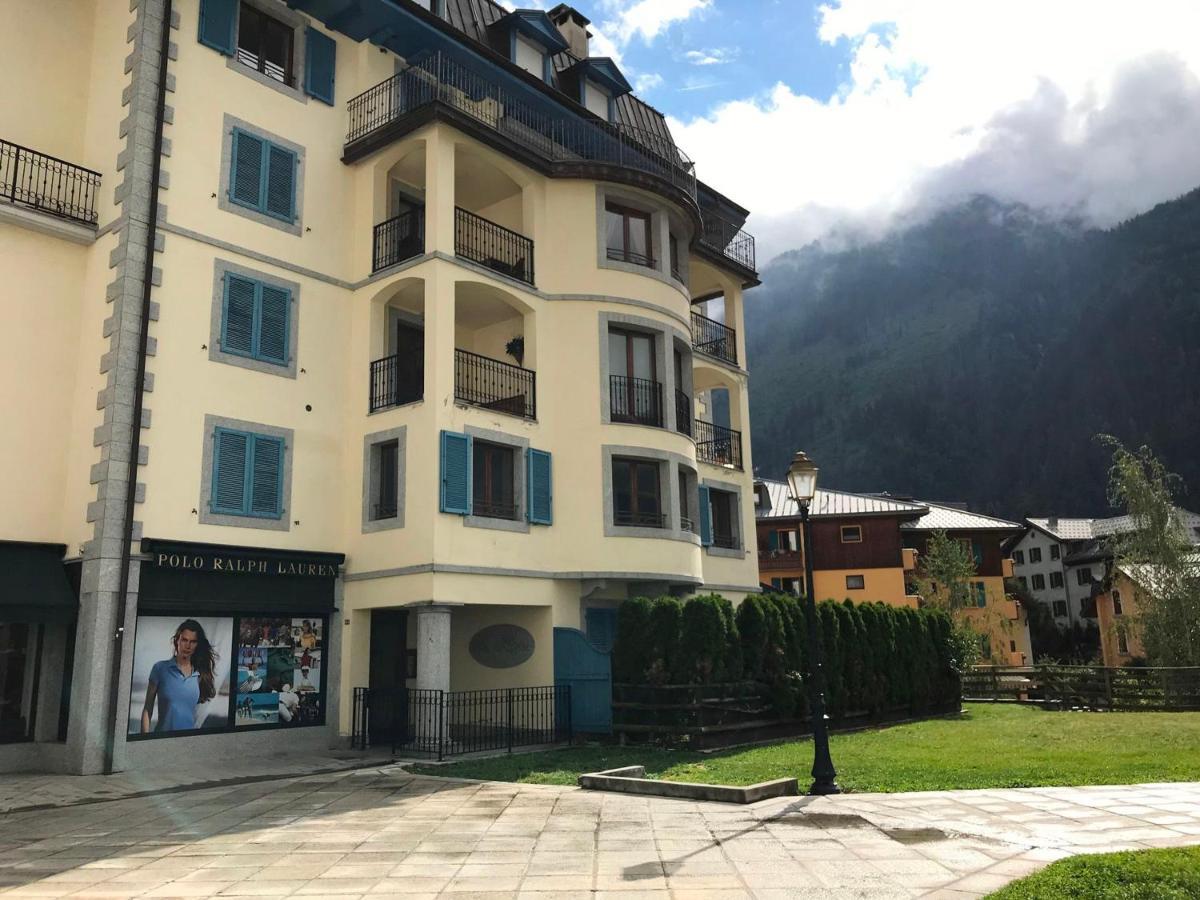 Апартаменти T2 Centre Chamonix Avec Parking Prive Et Wifi - Fr-1-507-42 Екстер'єр фото